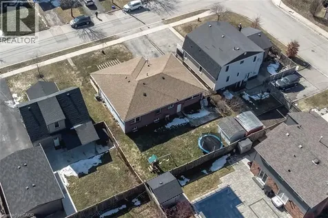 243 Federal Street Stoney Creek ON L8E 1P6