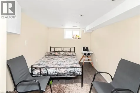 243 Federal Street Stoney Creek ON L8E 1P6