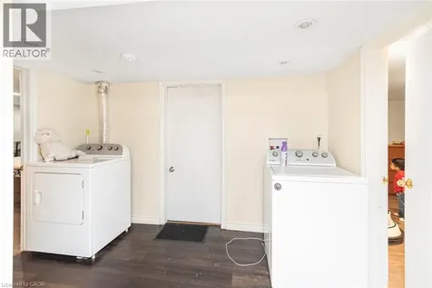 243 Federal Street Stoney Creek ON L8E 1P6