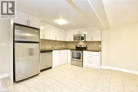 25 Endfield Avenue Hamilton ON L8T 2L3