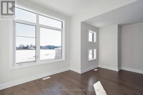 9 Sun Valley Avenue Wasaga Beach ON L9Z 0N6