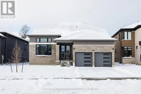 146 Roseanne Circle Wasaga Beach ON L9Z 0N1