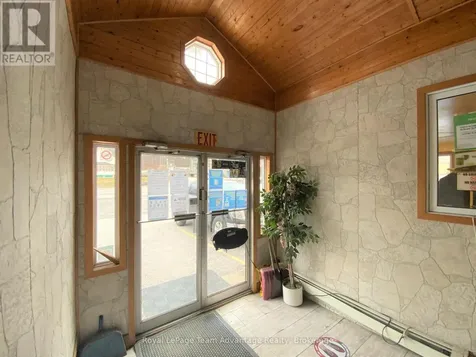 58 Bowes Street Parry Sound ON P2A 2L3