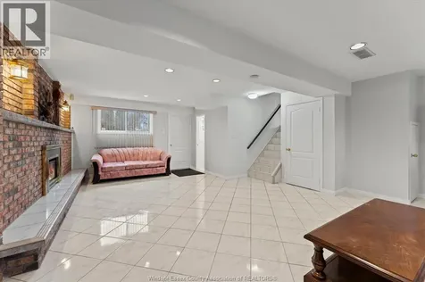 1116 Sumach Crescent Windsor ON N8S 2S4