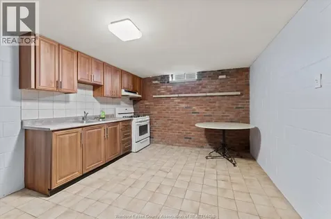 1116 Sumach Crescent Windsor ON N8S 2S4