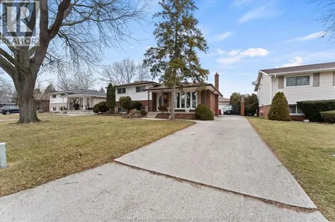 1116 Sumach Crescent Windsor ON N8S 2S4