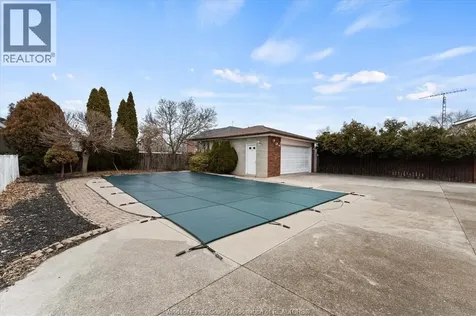 1116 Sumach Crescent Windsor ON N8S 2S4