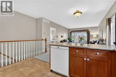 1041 Pine Street Dunnville ON N1A 2N1