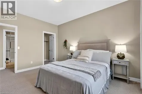 1041 Pine Street Dunnville ON N1A 2N1