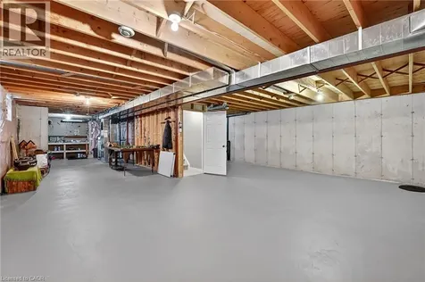 1041 Pine Street Dunnville ON N1A 2N1