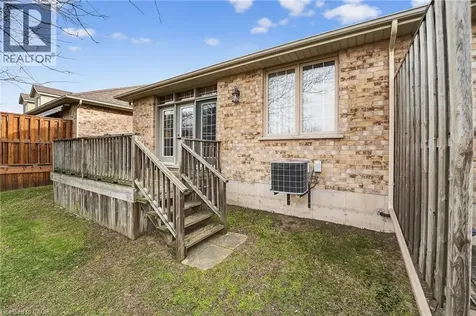 1041 Pine Street Dunnville ON N1A 2N1