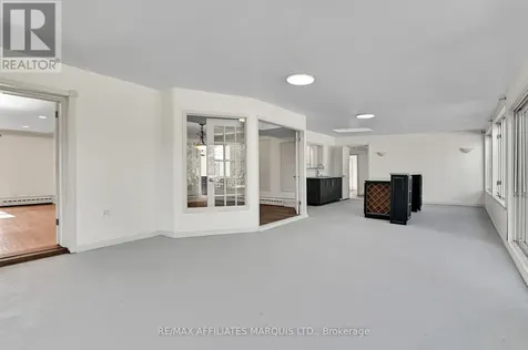 1603 Peter Street Cornwall ON K6J 1W7