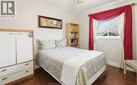 2820 Wildberry Crescent Tecumseh ON N9K 1C2