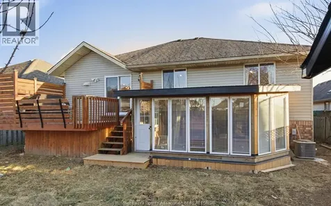 2820 Wildberry Crescent Tecumseh ON N9K 1C2