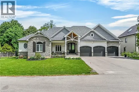 747 Vernon Place Ancaster ON L9G 3H4