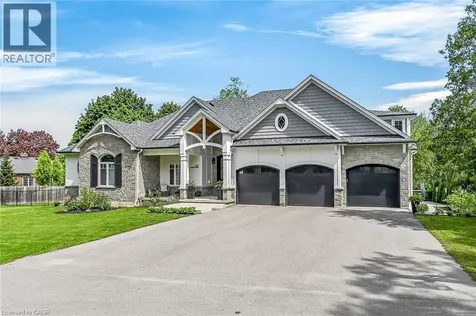 747 Vernon Place Ancaster ON L9G 3H4