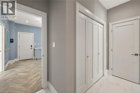 747 Vernon Place Ancaster ON L9G 3H4