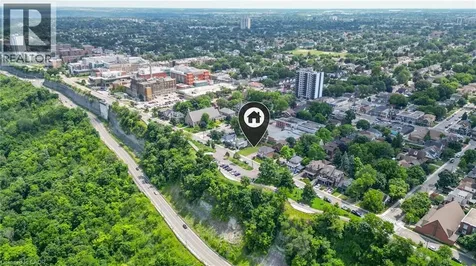 240 Mountain Park Avenue Hamilton ON L8V 1A4