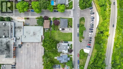 240 Mountain Park Avenue Hamilton ON L8V 1A4