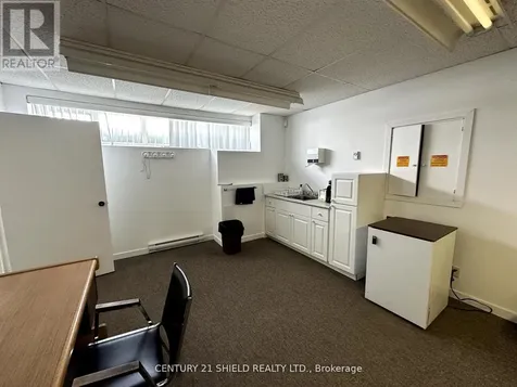 305 Baldwin Avenue Cornwall ON K6H 4J6