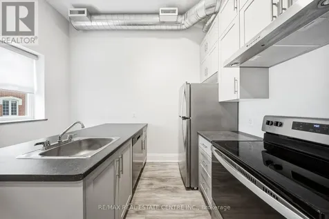 11 Queen Street Brantford ON N3T 3B1