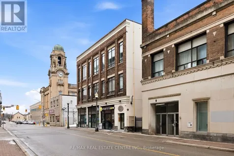 11 Queen Street Brantford ON N3T 3B1