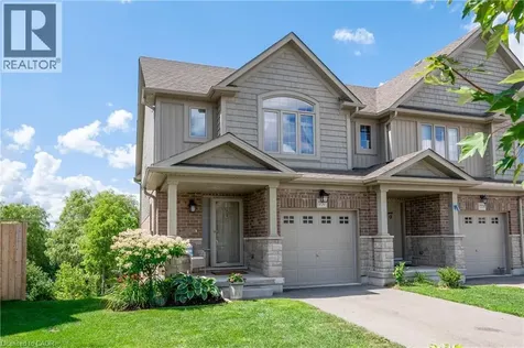 557 Landgren Court Kitchener ON N2A 0G8