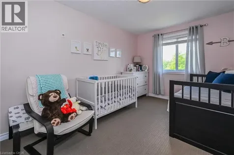 557 Landgren Court Kitchener ON N2A 0G8