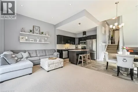 557 Landgren Court Kitchener ON N2A 0G8