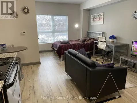 258A Sunview Street Waterloo ON N2L 3V9