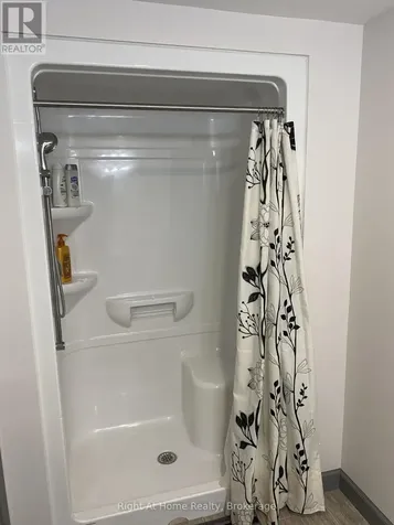258A Sunview Street Waterloo ON N2L 3V9