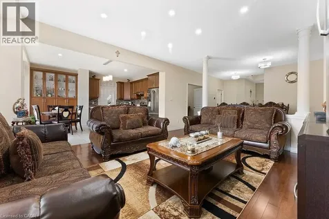 67 Bellroyal Crescent Stoney Creek ON L8J 0E7