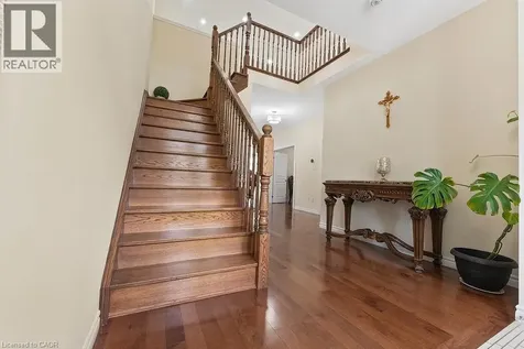 67 Bellroyal Crescent Stoney Creek ON L8J 0E7