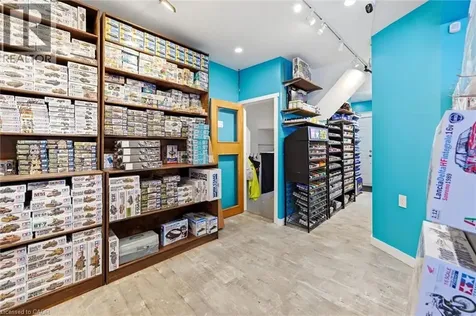 421 Concession Street Hamilton ON L9A 1C1