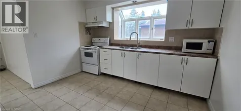 23 Rutherford Drive Kitchener ON N2A 1P8