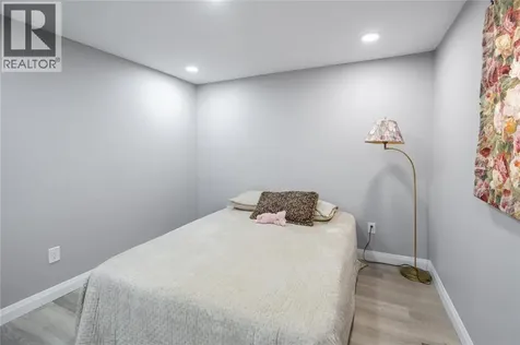 1177 Pontiac Drive Sarnia ON N7S 3B1