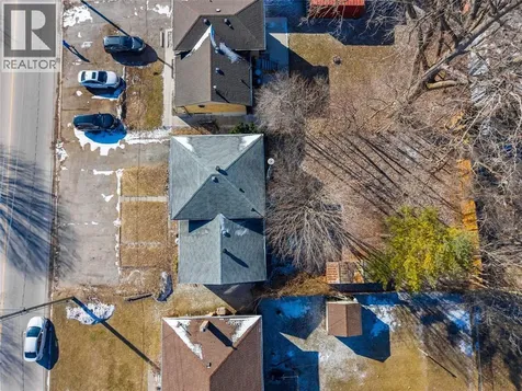 1177 Pontiac Drive Sarnia ON N7S 3B1