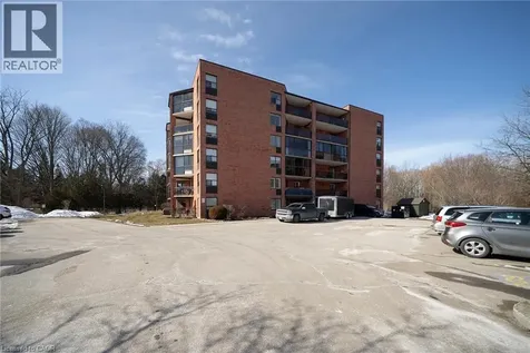 17 Mill Pond Court Simcoe ON N3Y 5H9