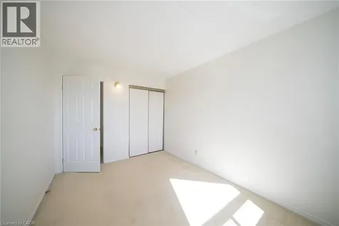 17 Mill Pond Court Simcoe ON N3Y 5H9