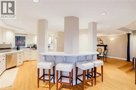 91 Mountain Park Avenue Hamilton ON L9A 1A1