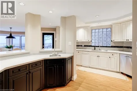 91 Mountain Park Avenue Hamilton ON L9A 1A1