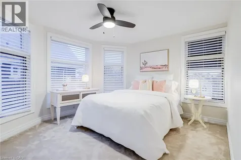 91 Mountain Park Avenue Hamilton ON L9A 1A1