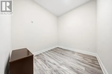 11 Queen Street Brantford ON N3T 3B1