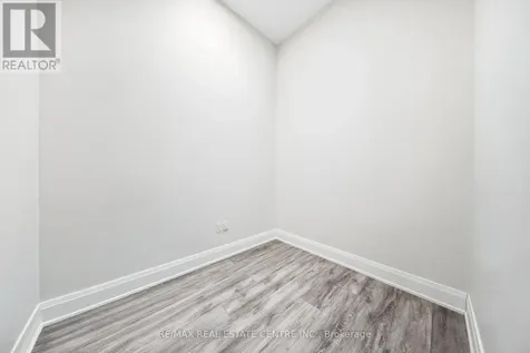 11 Queen Street Brantford ON N3T 3B1