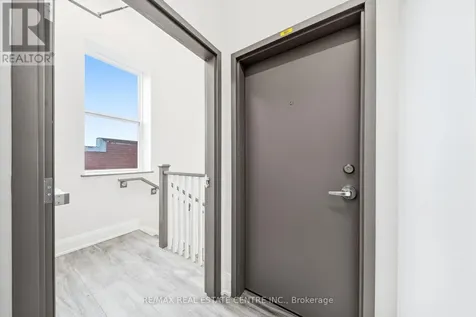 11 Queen Street Brantford ON N3T 3B1