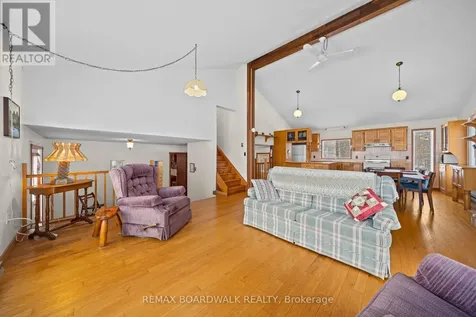 202 Folly Road Rideau Lakes ON K0G 1E0