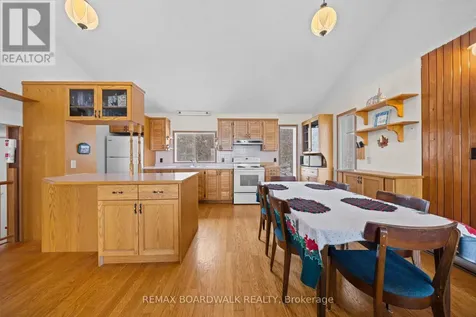202 Folly Road Rideau Lakes ON K0G 1E0