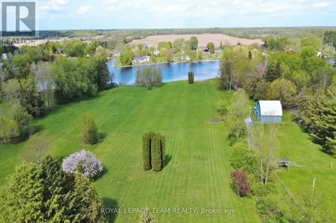 5965 Rideau Valley Drive North Ottawa ON K4M 1B3