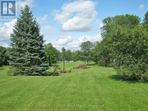 5965 Rideau Valley Drive North Ottawa ON K4M 1B3