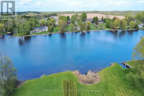 5965 Rideau Valley Drive North Ottawa ON K4M 1B3